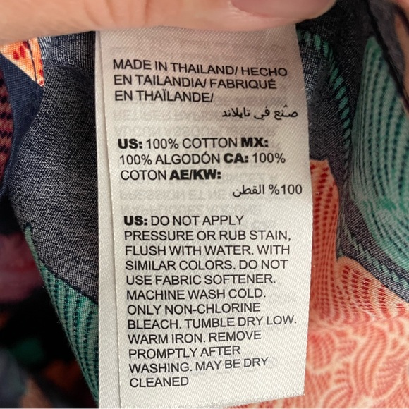 Chicos No-Iron 3/4 Sleeve Floral Button Down Top Blouse Size 4-6 Small Mature - Picture 8 of 9